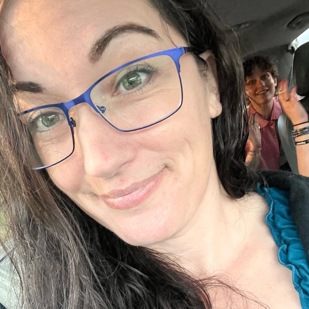 Meet your Posher, Jen